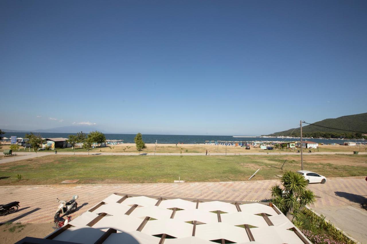Allonda Seafront Experience Stavros  Exterior foto